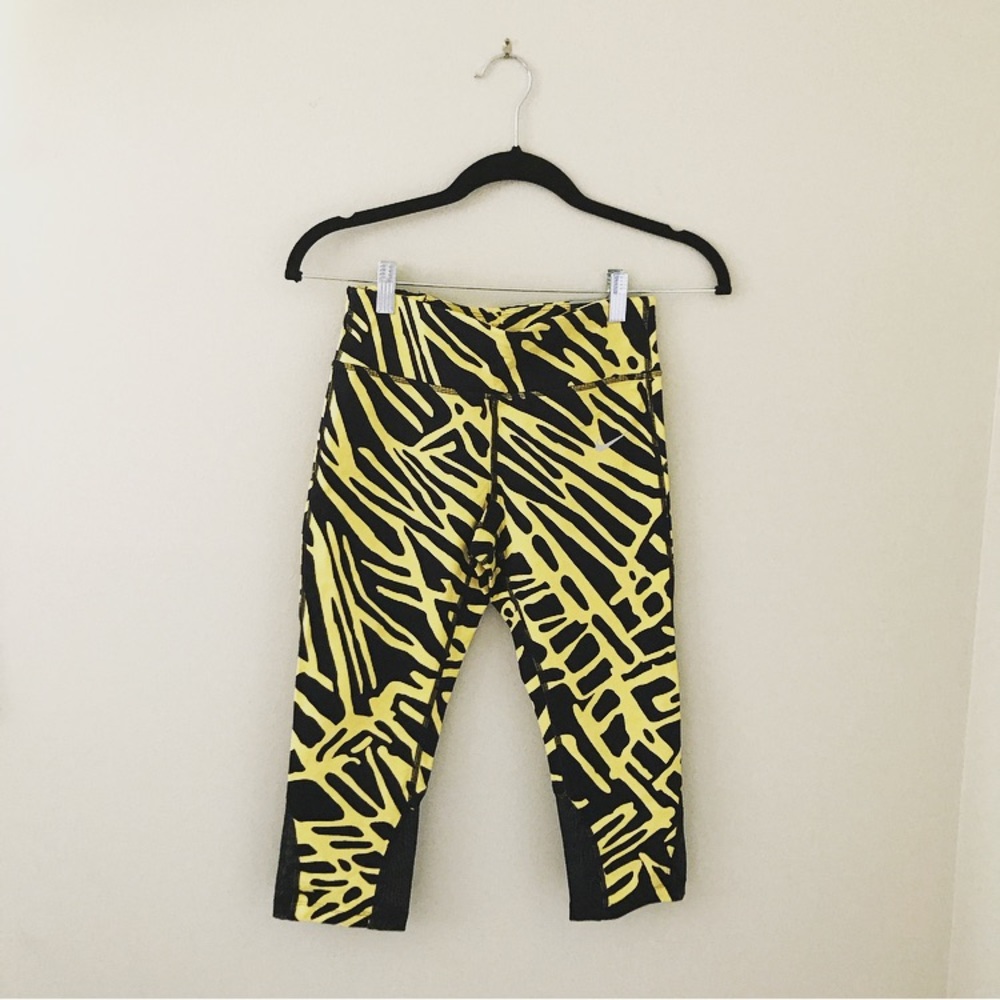 Nike patterned Epic Lux Capri